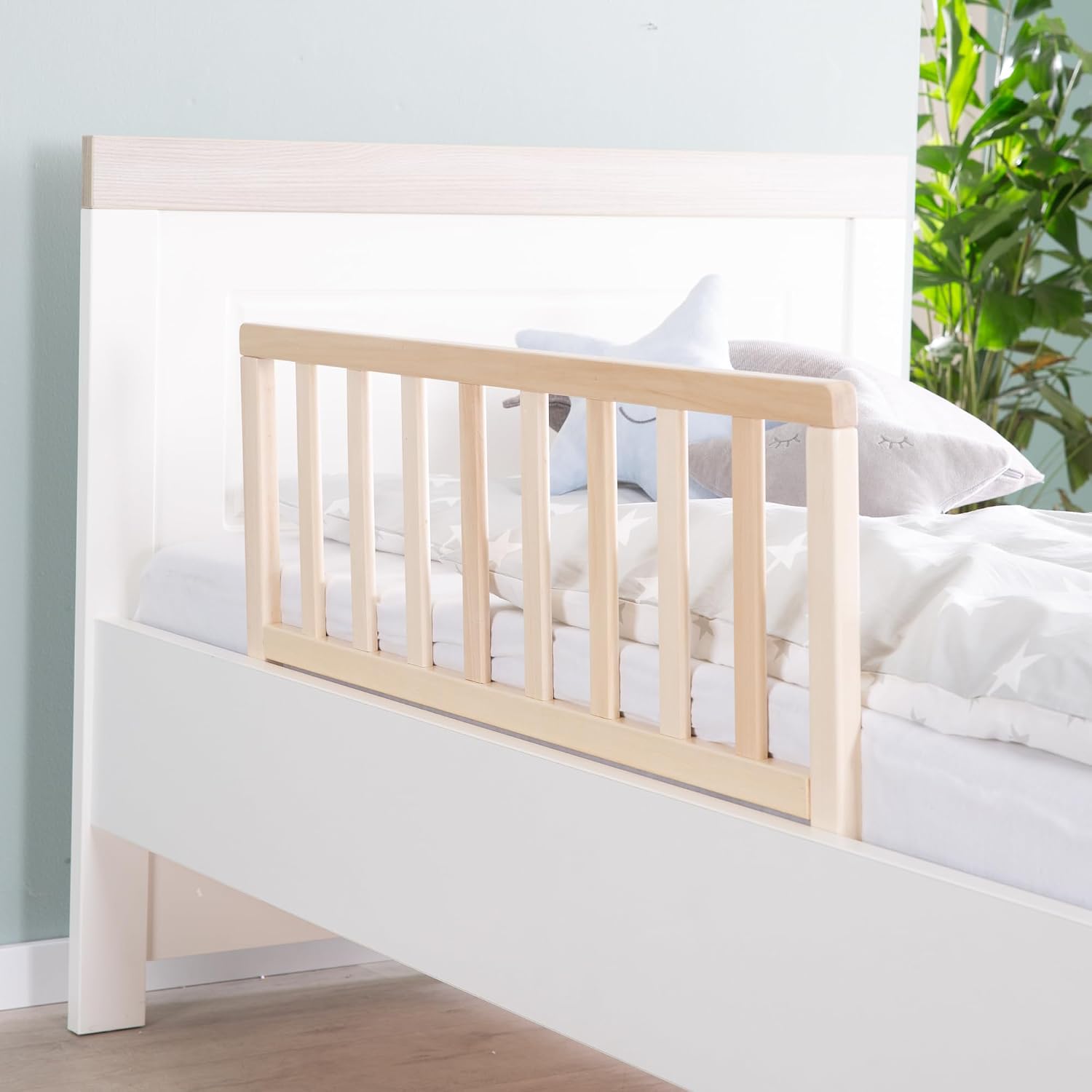 Detalle 2 de roba S71003690 sängskydd i massivt trä, 90 cm, 38 cm högt och fällbart