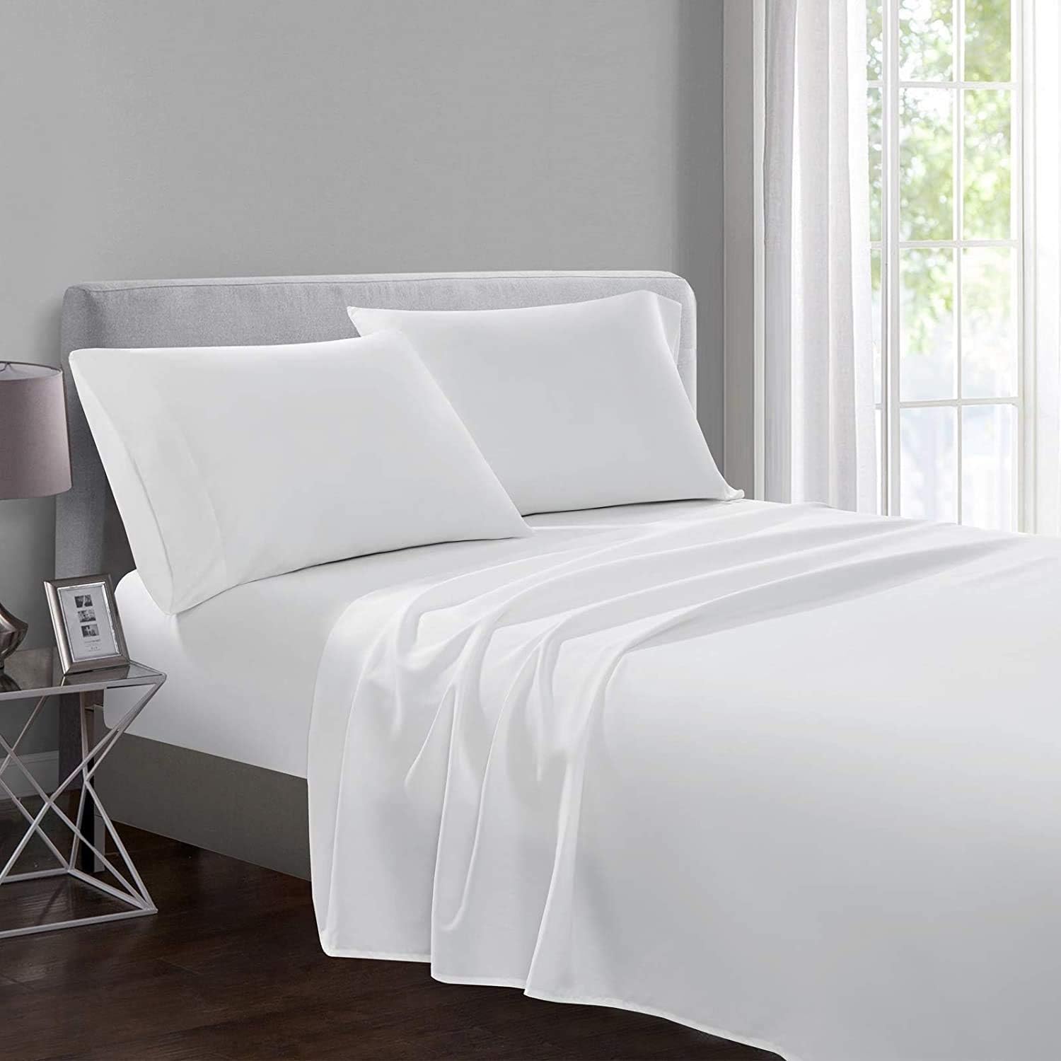 Detalle de Yorkshire Bedding Single Bed Flat Sheet in 100% Egyptian Cotton (200 Thread Count) – White – 175 cm x 275 cm