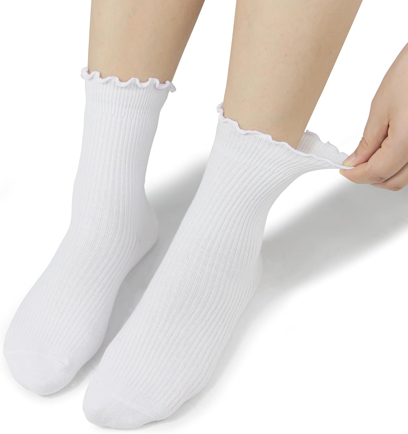 Detalle 2 de BomKinta Ruffle Ankle Socks for Women, Lightweight with a Frilled Cuff