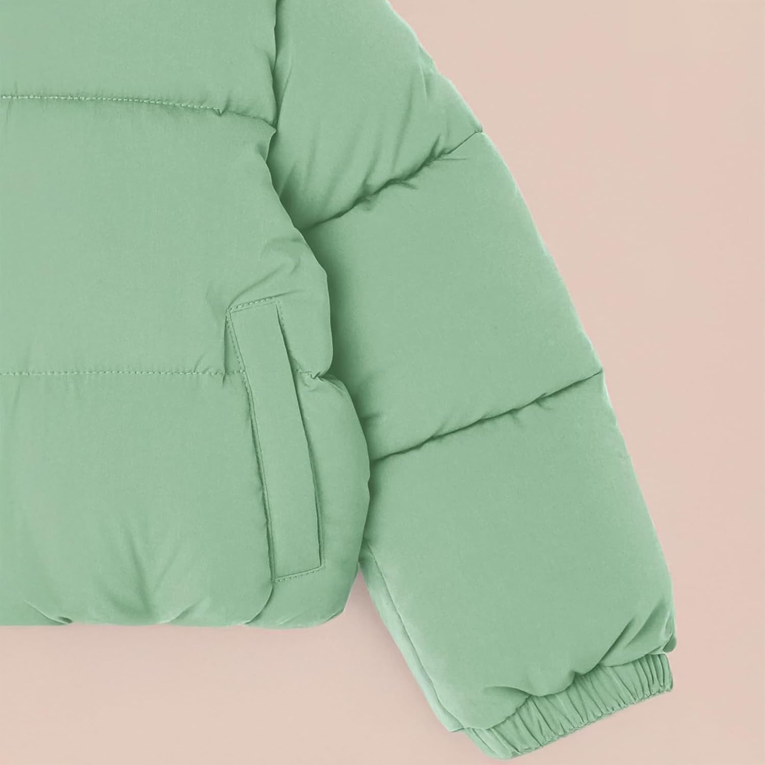 Thumbnail 4 de Amazon Essentials Girls and Toddlers' Cropped Full-Zip Puffer Jacket (Quilted Matte or Sherpa Fleece)