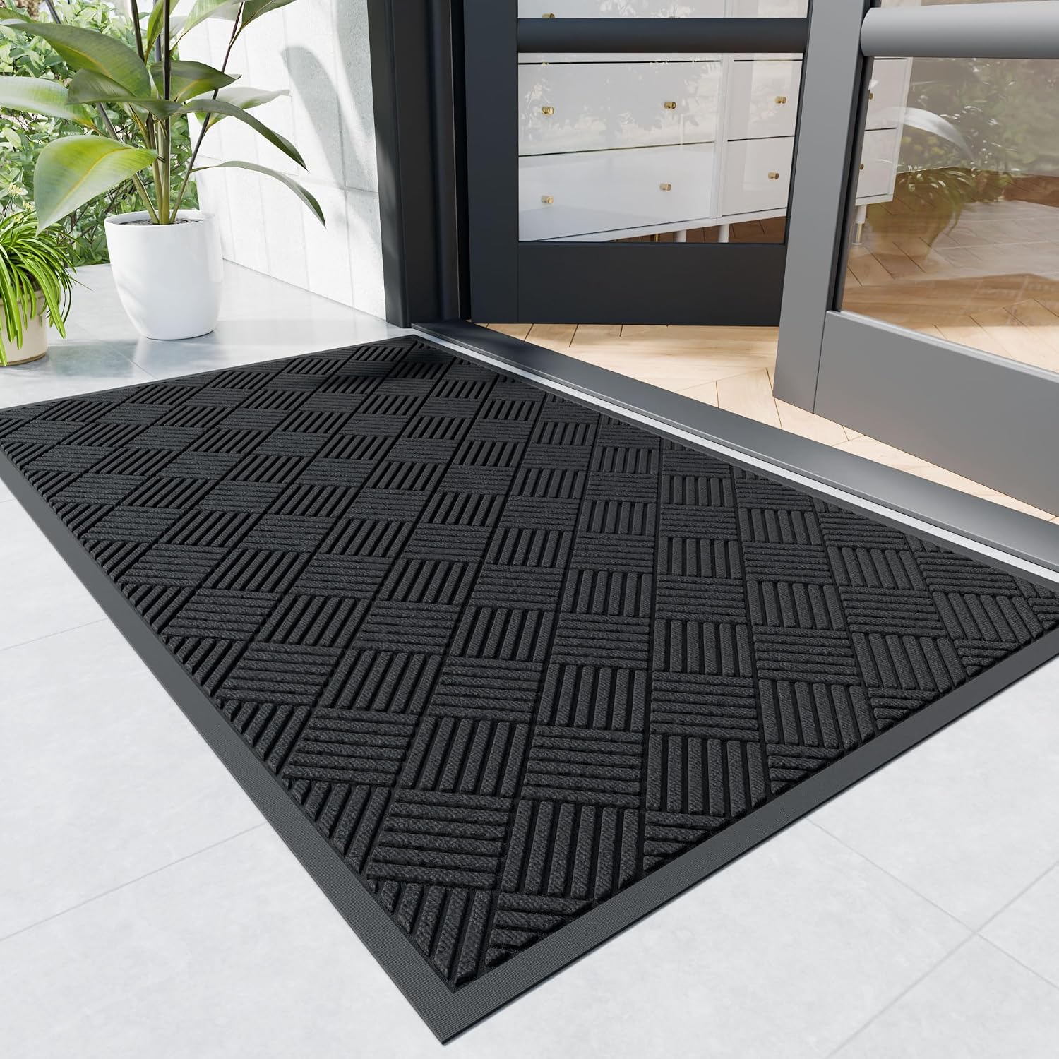 Detalle de Naturei outdoor doormat- 3672-B, 3' x 6' Polyester and Rubber Entry Mat