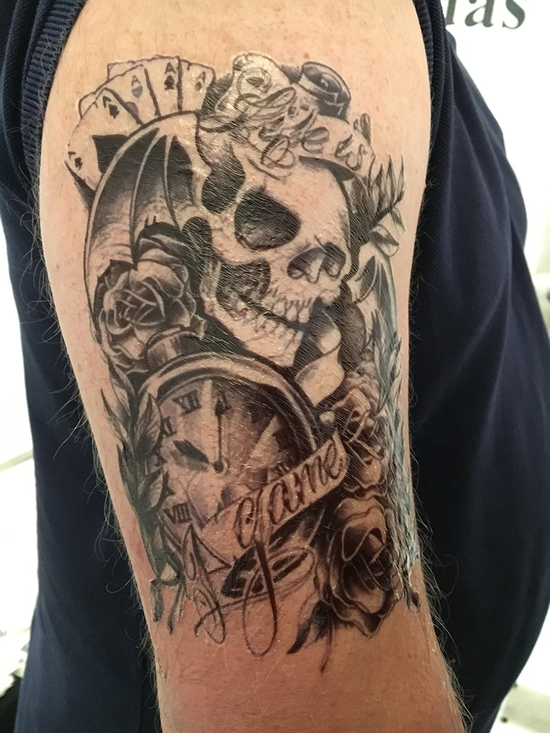 Detalle de Totenkopf Rosen Tattoo temporär 19x14 cm