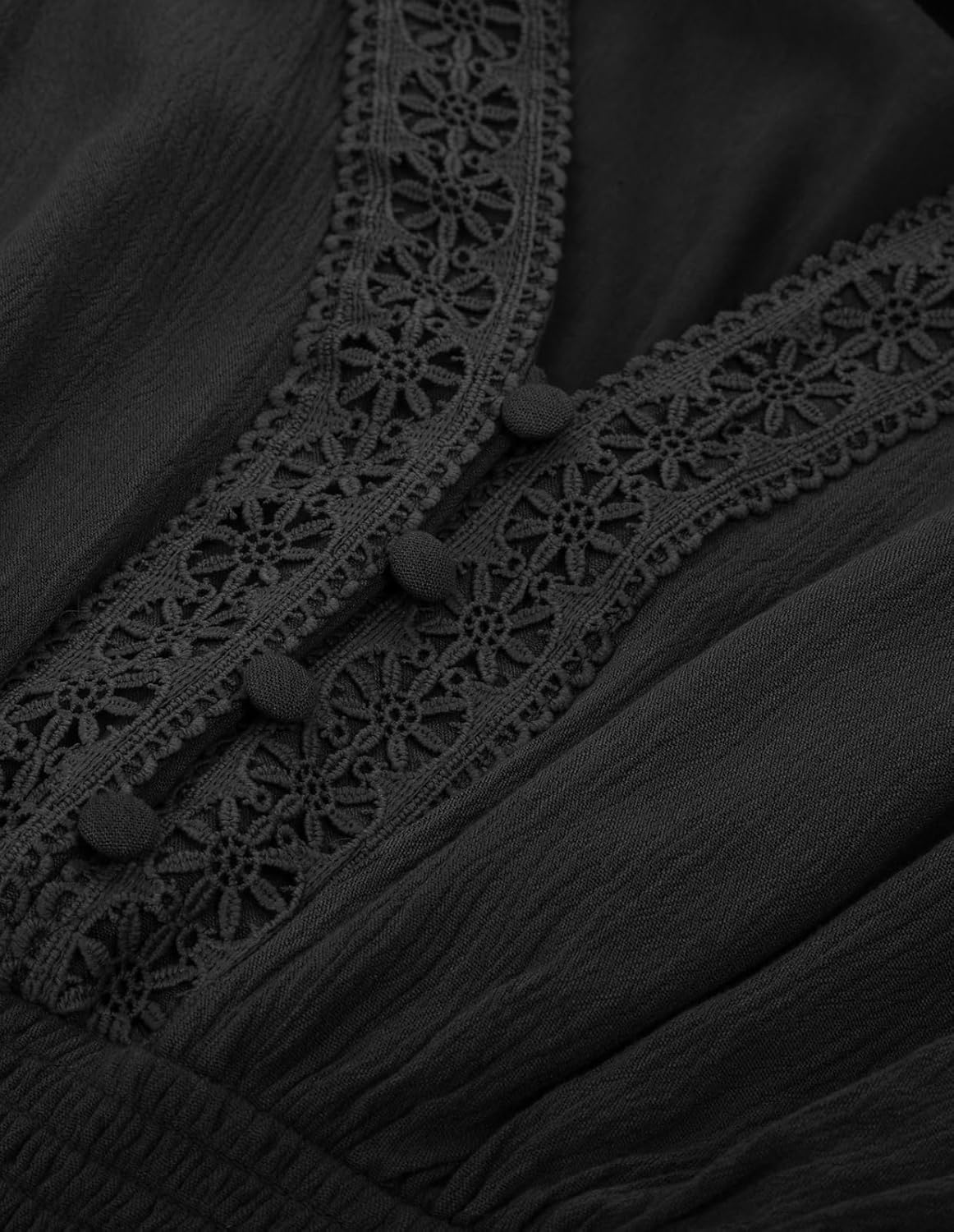 Thumbnail 3 de SCARLET DARKNESS Damen Renaissance Spitzenbluse mit V-Ausschnitt & Spitze