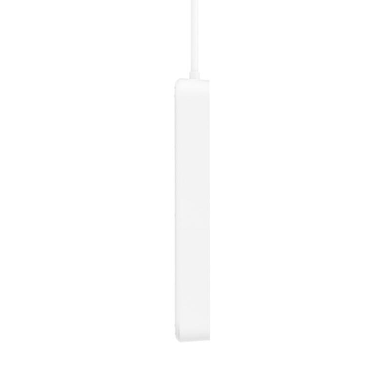 Detalle de Belkin SRB003CA2M: Regleta con 8 tomas, 2 USB y protección de 900 julios