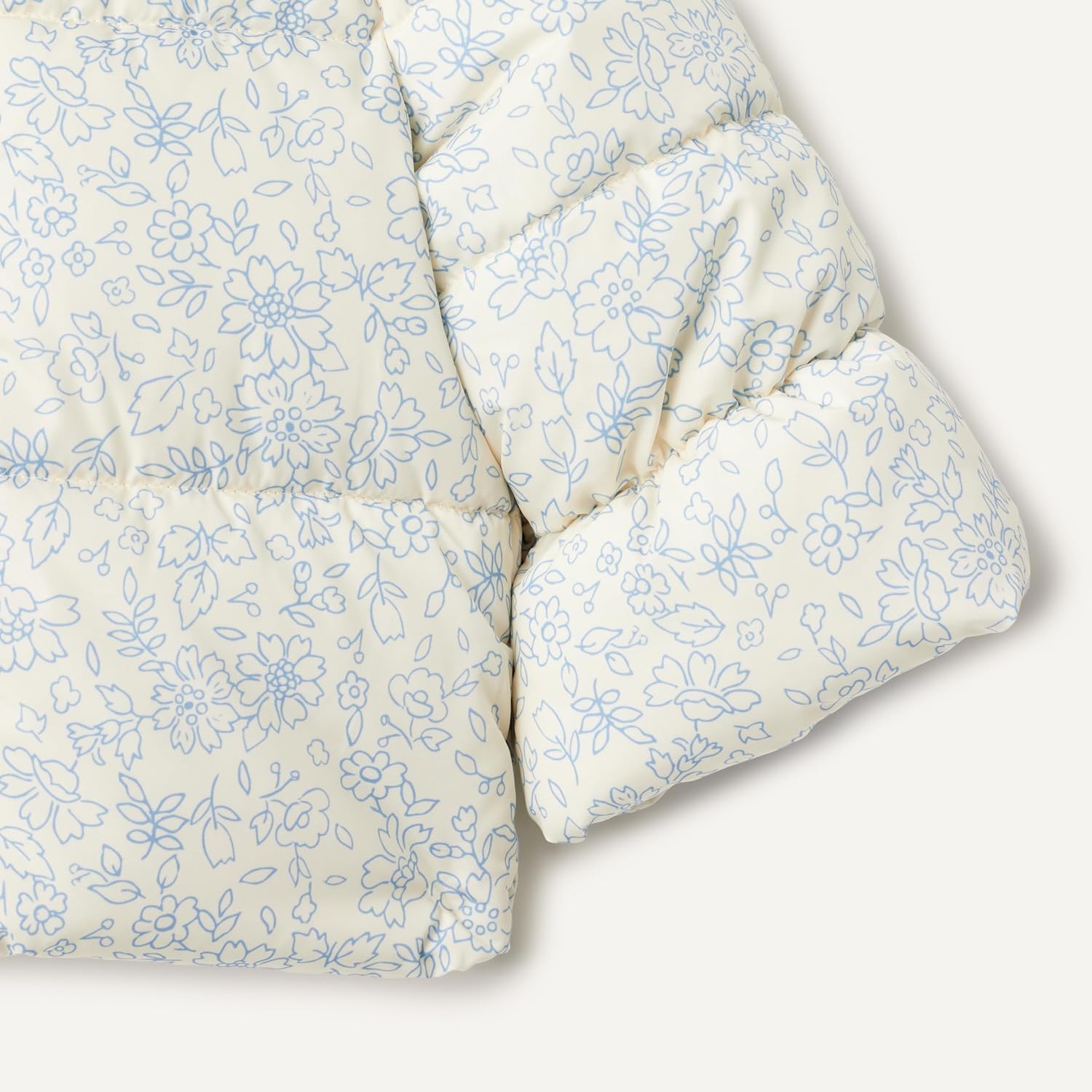 Thumbnail 2 de Amazon Essentials x Sofia Grainge Girls’ Taffeta Puffer Jacket (Babies, Toddlers & Girls)