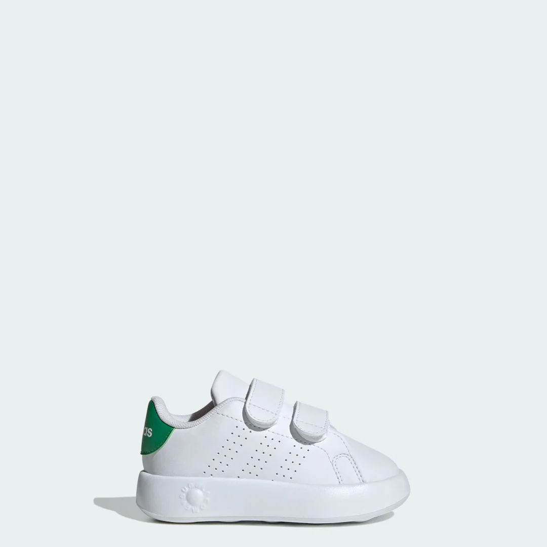 Detalle de Zapatilla Advantage (Bebé) de Adidas - comodidad y sencillez para los más pequeños
