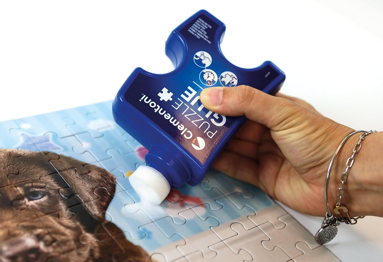 Detalle 2 de Clementoni Italia 200 ML Pegamento Líquido para Rompecabezas 🧩