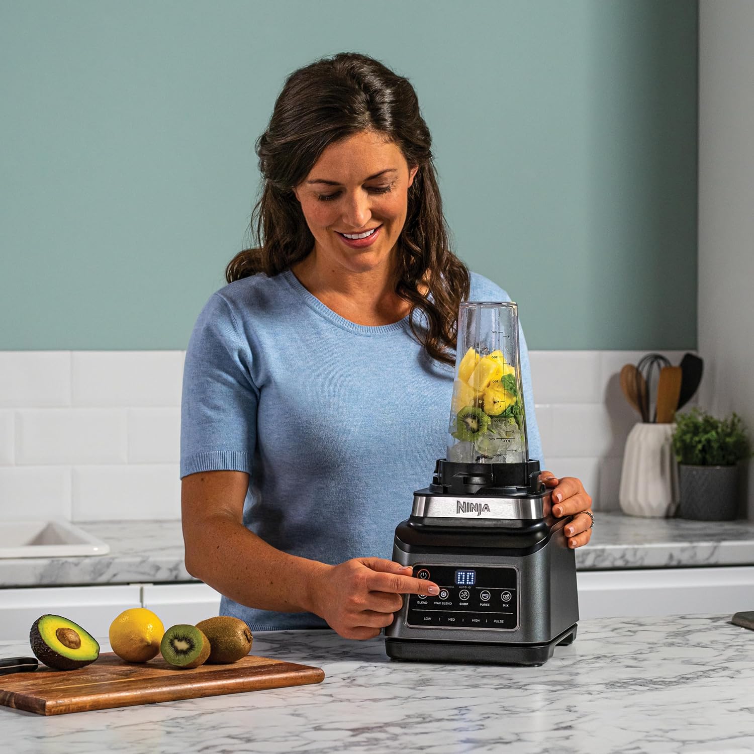 Detalle de Ninja 3-in-1 Food Processor & Blender 1200W BN800UK: Black