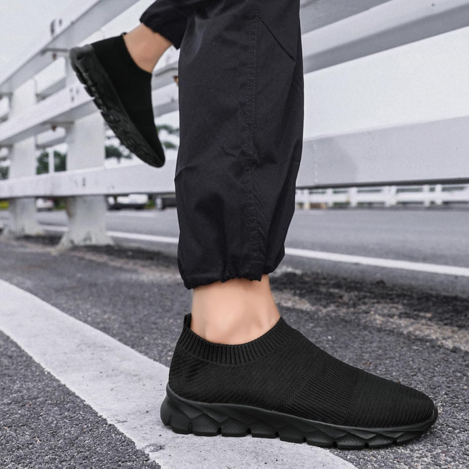 Detalle de Basket Homme Chaussure de Marche Sans Lacets - Sneakers Running Noires Respirantes et Antidérapantes