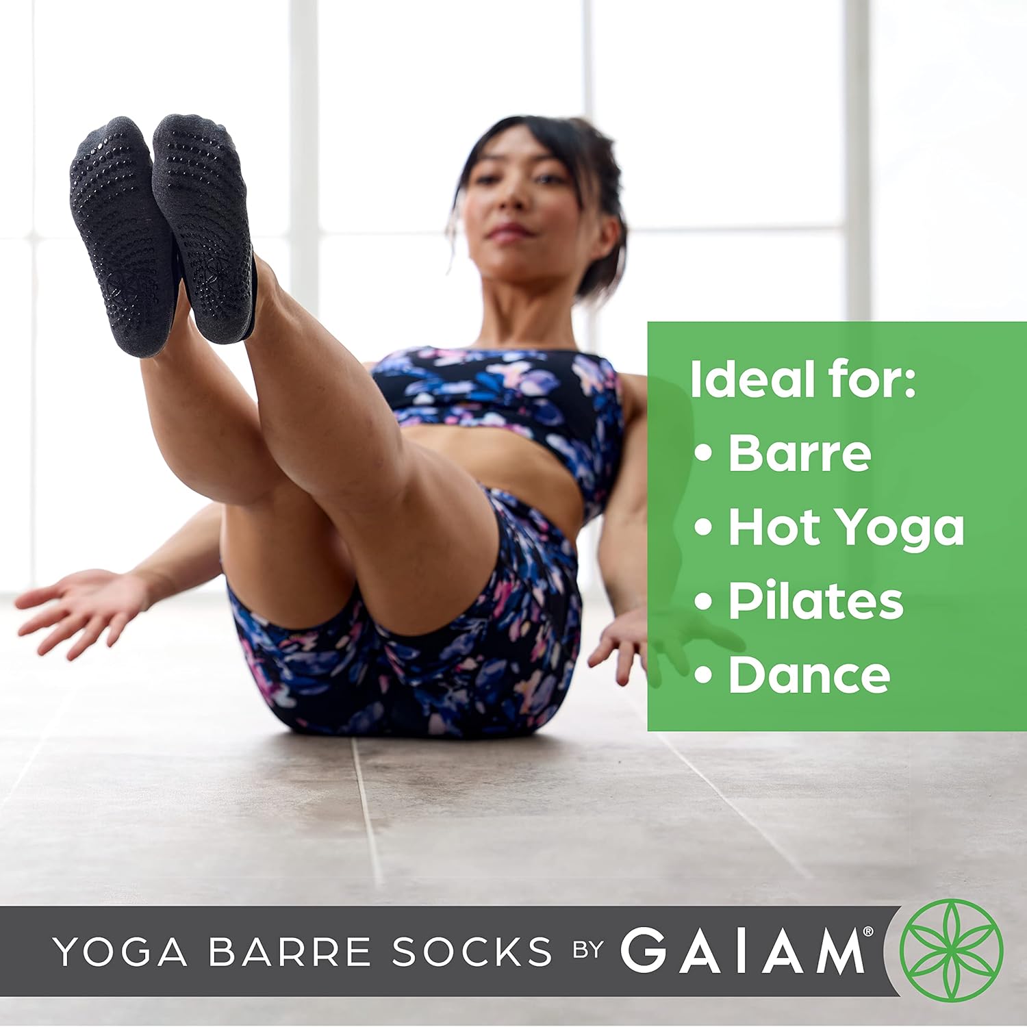 Thumbnail 3 de Gaiam Grippy Studio Yoga Socks for Extra Grip