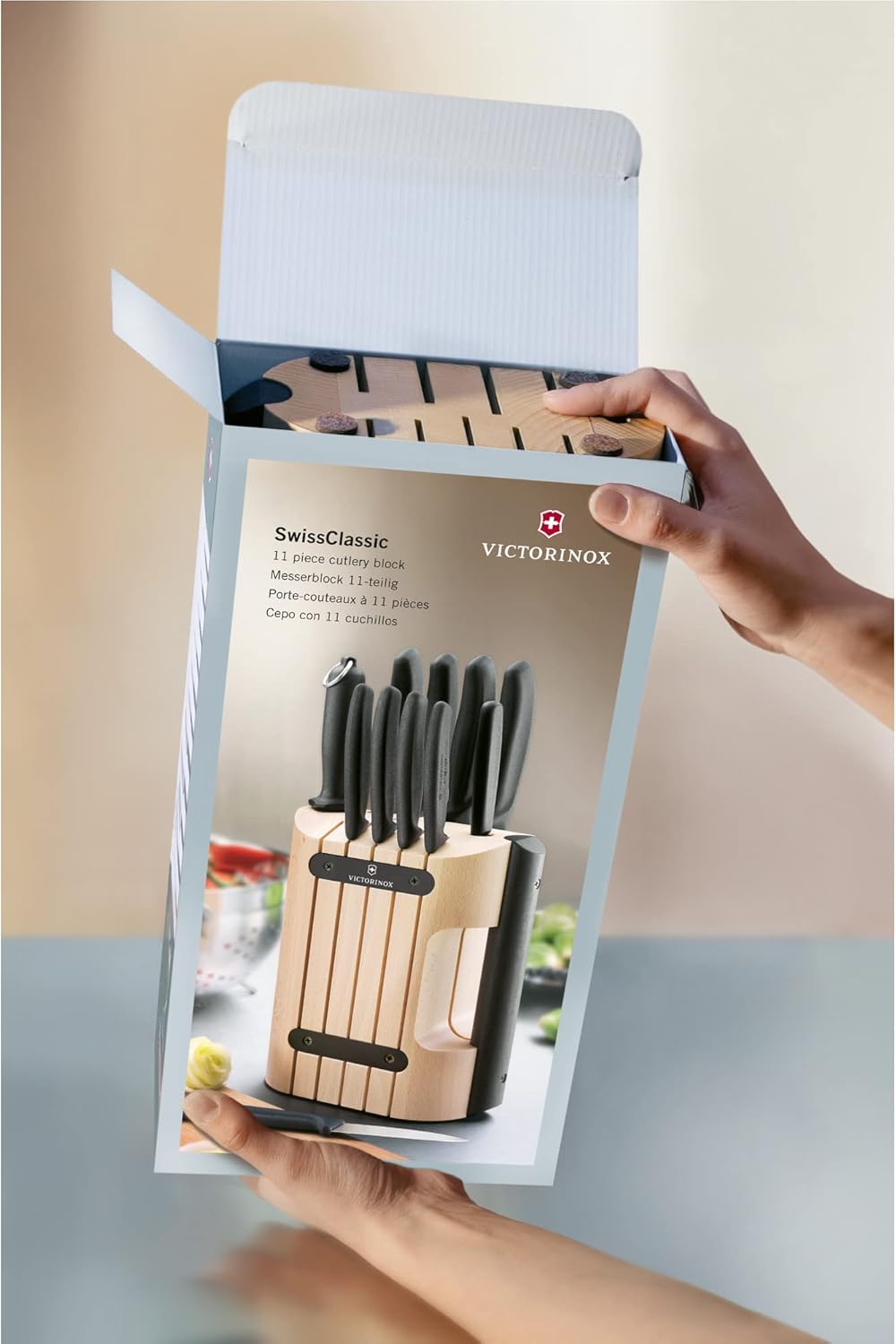 Thumbnail 3 de Victorinox Swiss Classic Juego de 11 Cuchillos con Soporte de Madera🔪