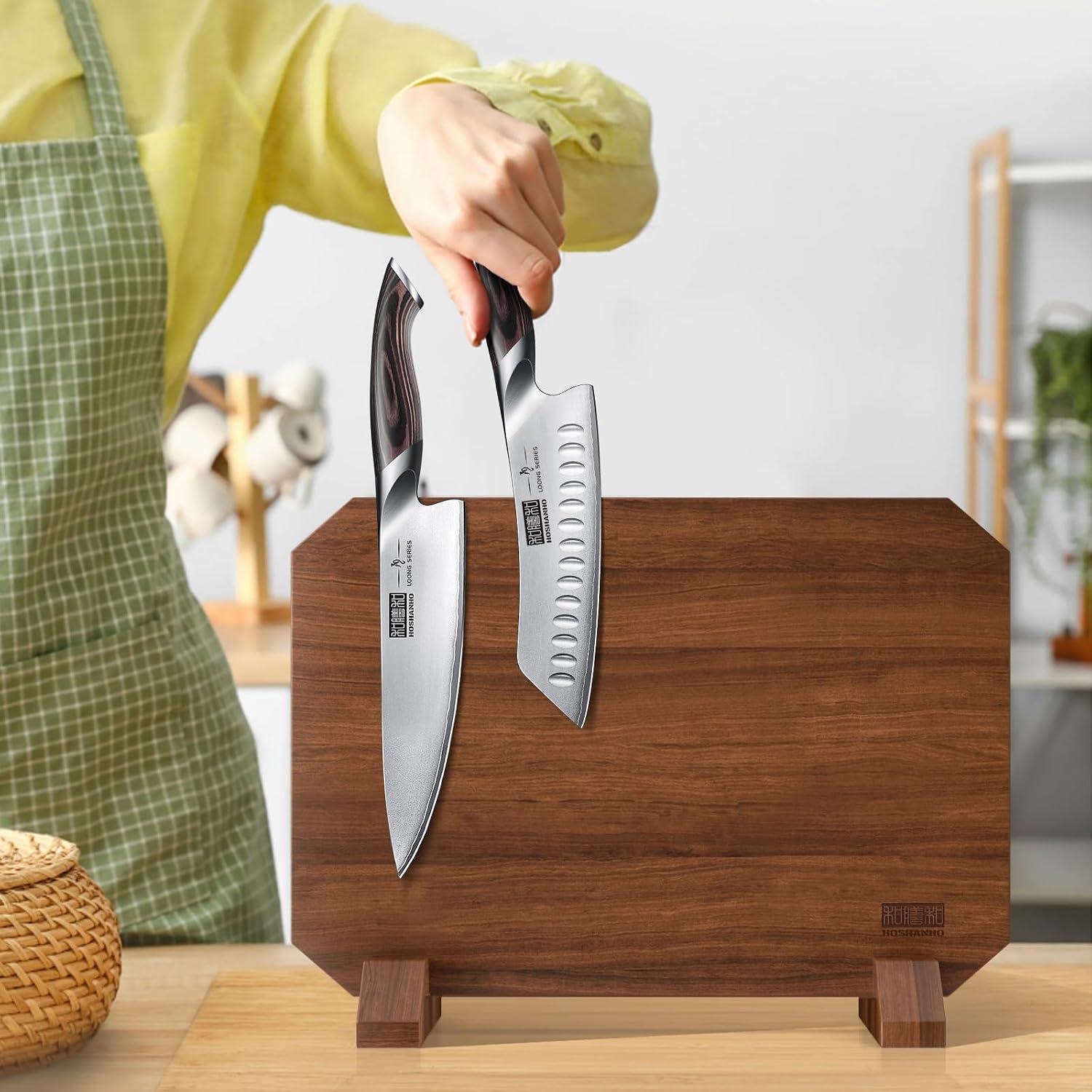 Detalle de HOSHANHO Magnetic Knife Block, Acacia Wood