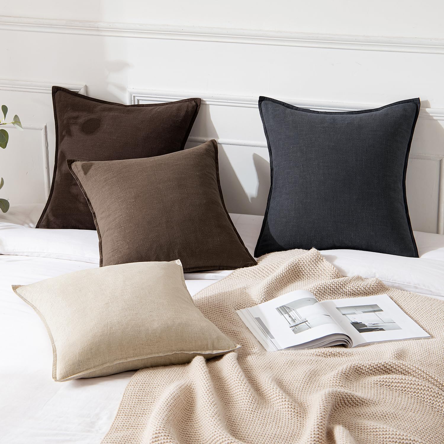 Detalle de MIULEE Linen Throw Pillow Covers, Set of 2, 18 x 18, Dark Brown
