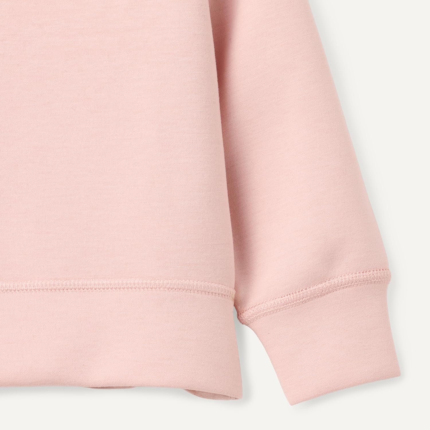 Detalle de Amazon Essentials Girls' Active Sweat Pullover Hoodie: Practical, cozy basics for school and play