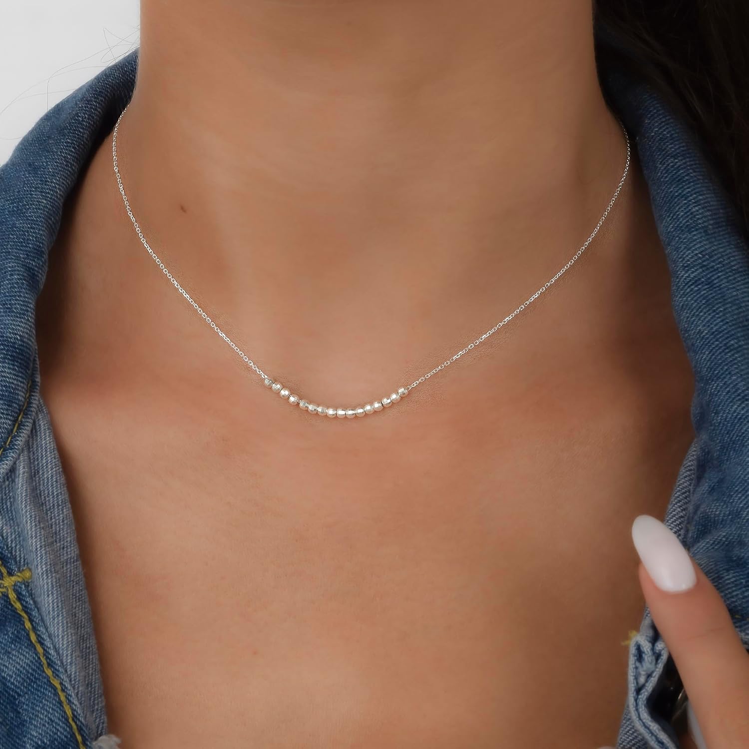 Thumbnail 3 de Annika Bella Silver Beaded Necklace for Women — Dainty 16 Faceted Beads Bar Pendant, Waterproof & Tarnish-Resistant, 15" + 2" Extender
