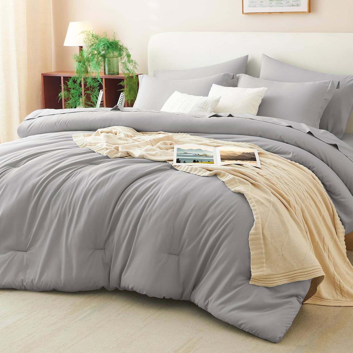 Detalle de CozyLux Comforter Set, French Grey