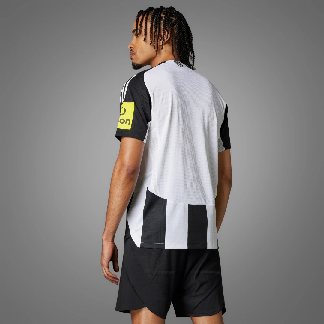 Detalle 2 de Newcastle United FC 24/25 Camiseta primera equipación 2024/25
