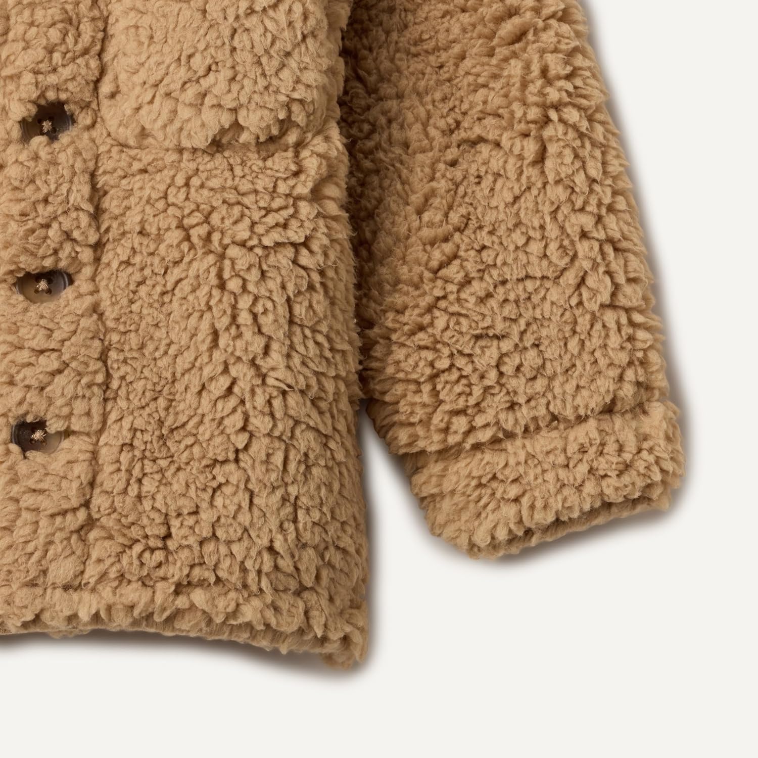 Detalle 2 de Amazon Essentials x Sofia Grainge Toddlers and Baby Boys' Sherpa Fleece Overshirt Jacket