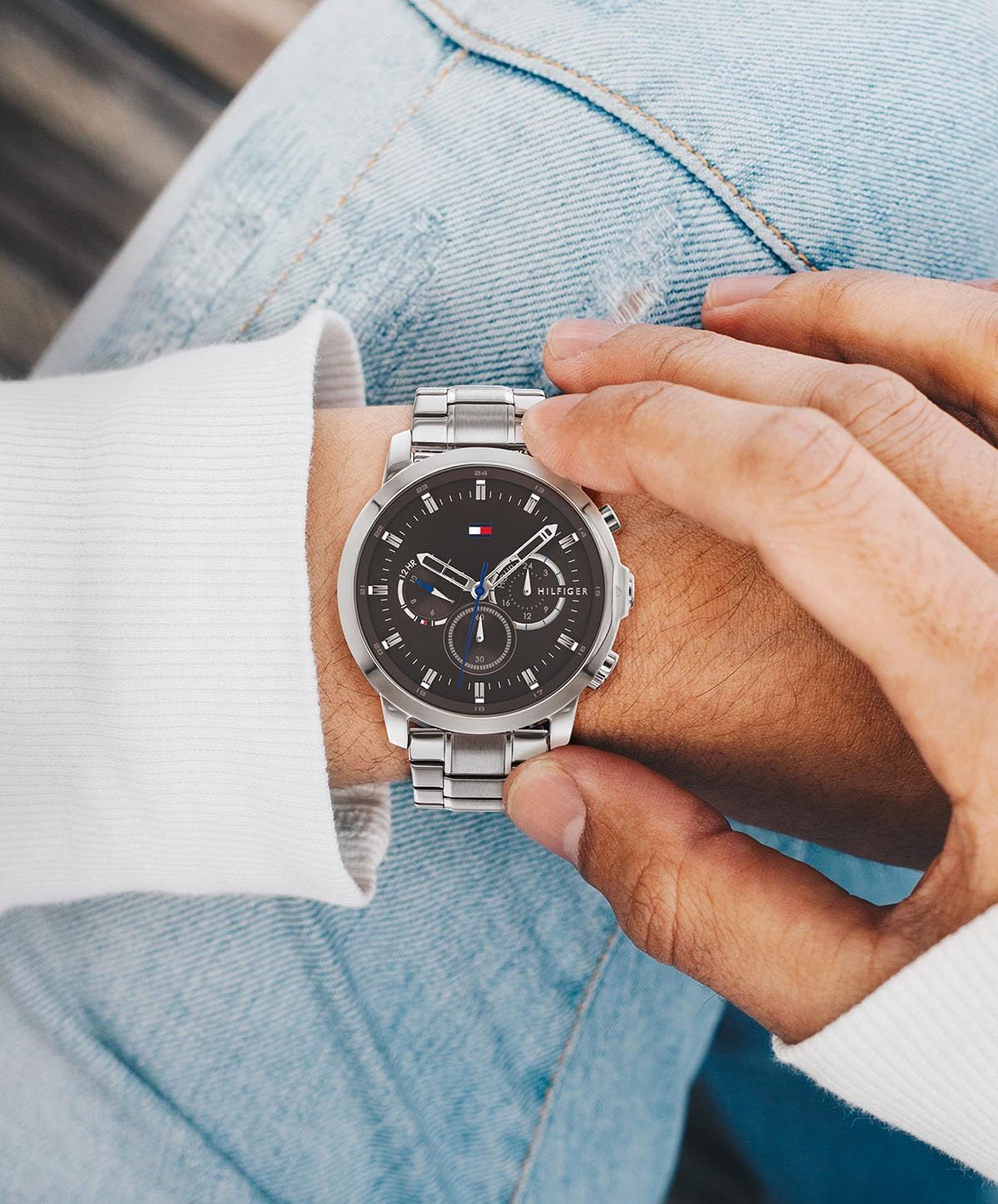 Detalle de Tommy Hilfiger Multi Zifferblatt Quarz Uhr für Herren – Edelstahl- oder Lederarmband