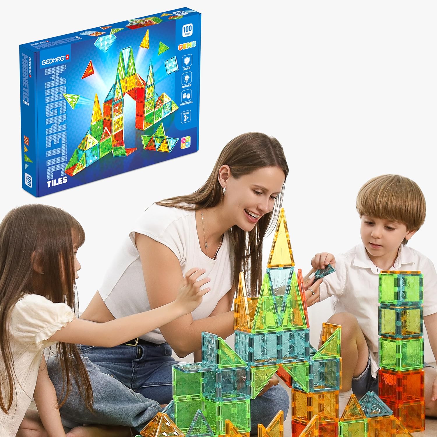 Detalle de Geomag Magnetic Tiles Gems 100 magnetiska byggplattor i fyra former