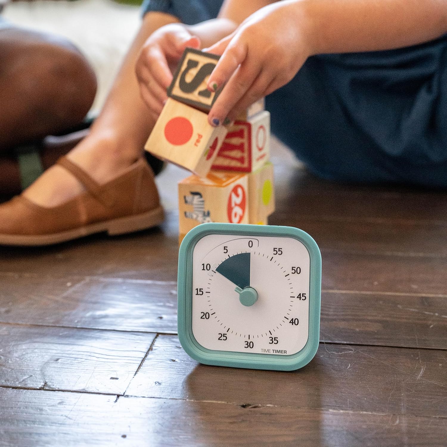 Detalle 2 de TIME TIMER Home MOD TTM9-HLB-W – wizualny timer 60-minutowy, niebieski