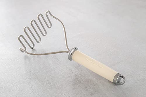 Detalle 2 de KitchenAid Prensador de Patatas Acero inoxidable beige 🥣