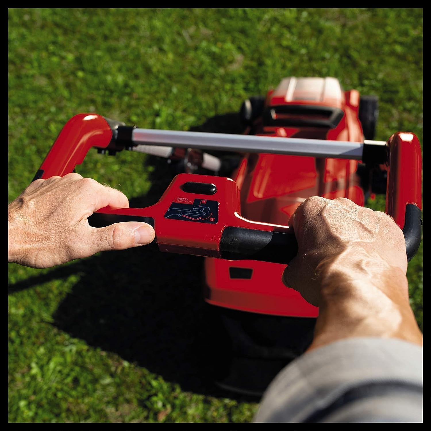 Thumbnail 4 de Einhell Akku-Rasenmäher GE-cm 36/37 Li-Solo (Power X-Change) – 37 cm Schnittbreite, bis 400 m², 45 l Fangkorb