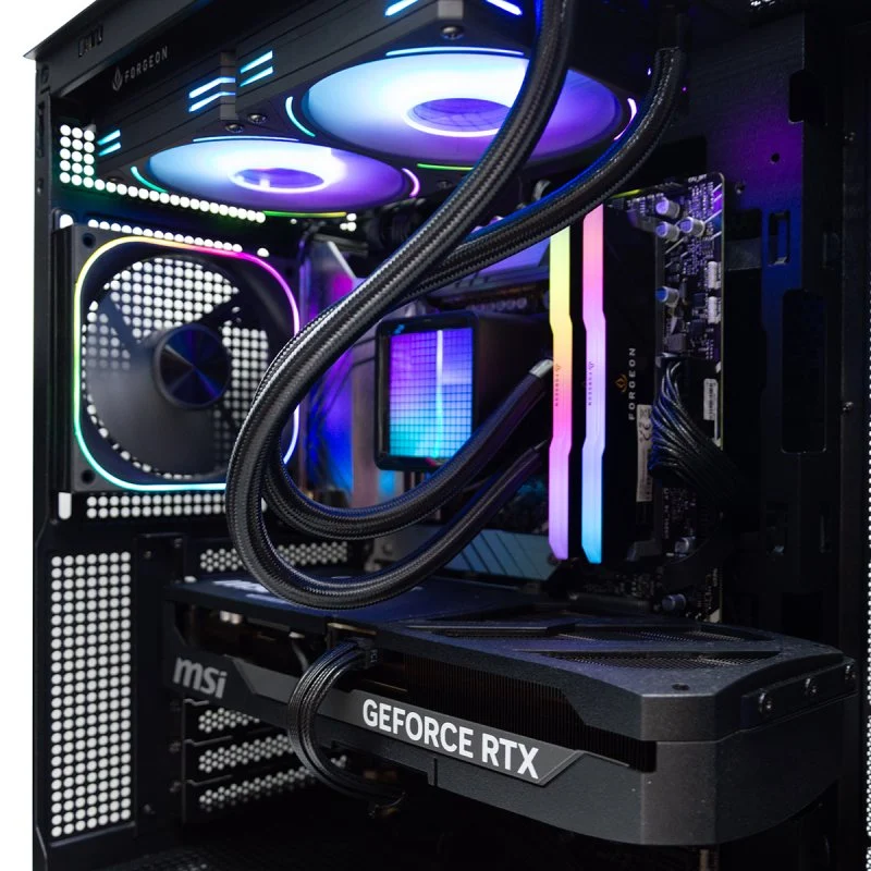 Detalle 2 de PcCom Imperial con AMD Ryzen 7 9800X3D, 32GB RAM, 2TB M.2 SSD y RTX 5070 Ti, Windows 11 Home