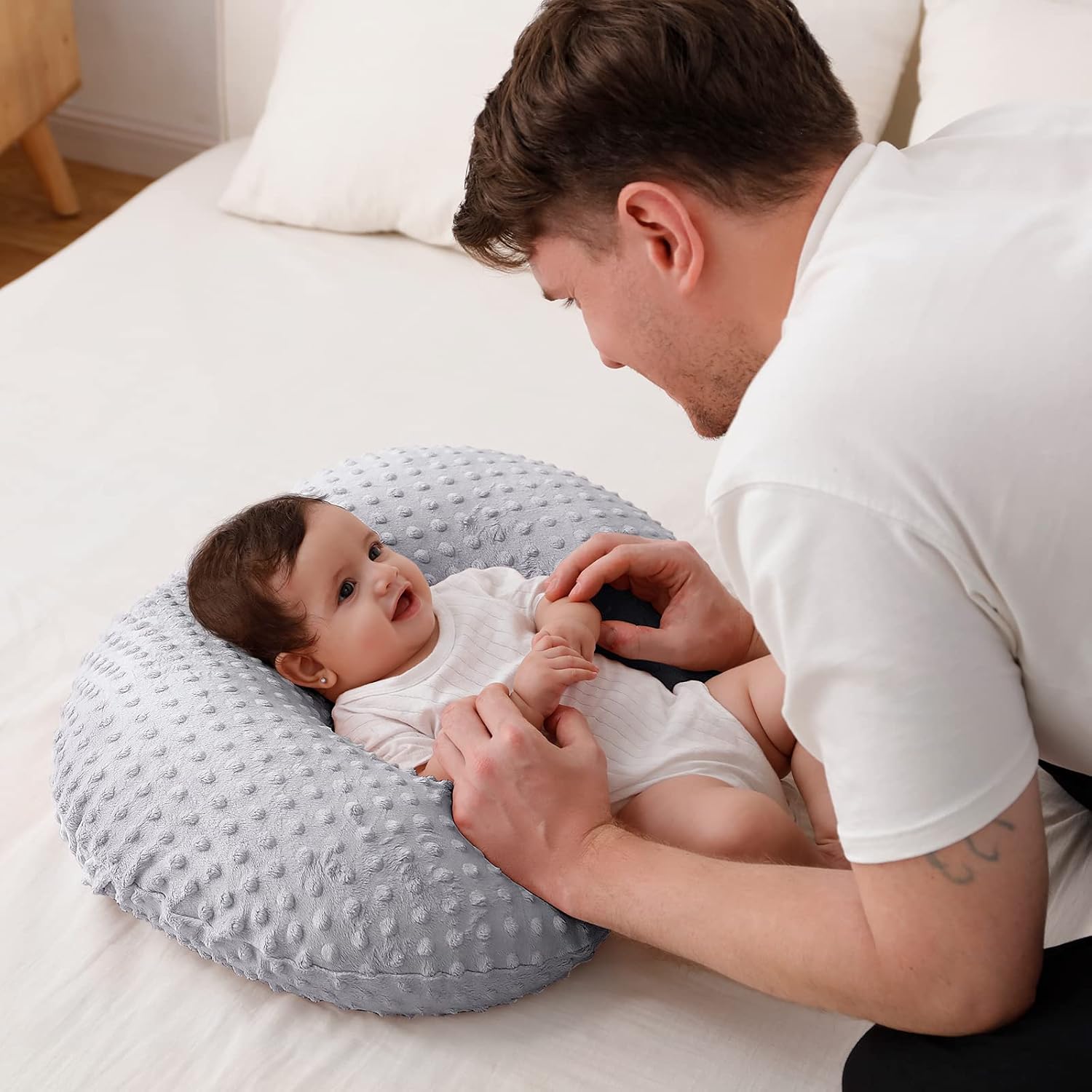 Detalle de QUENESS BABY CNP001 Nursing Pillow with Removable Glacier Gray Cover
