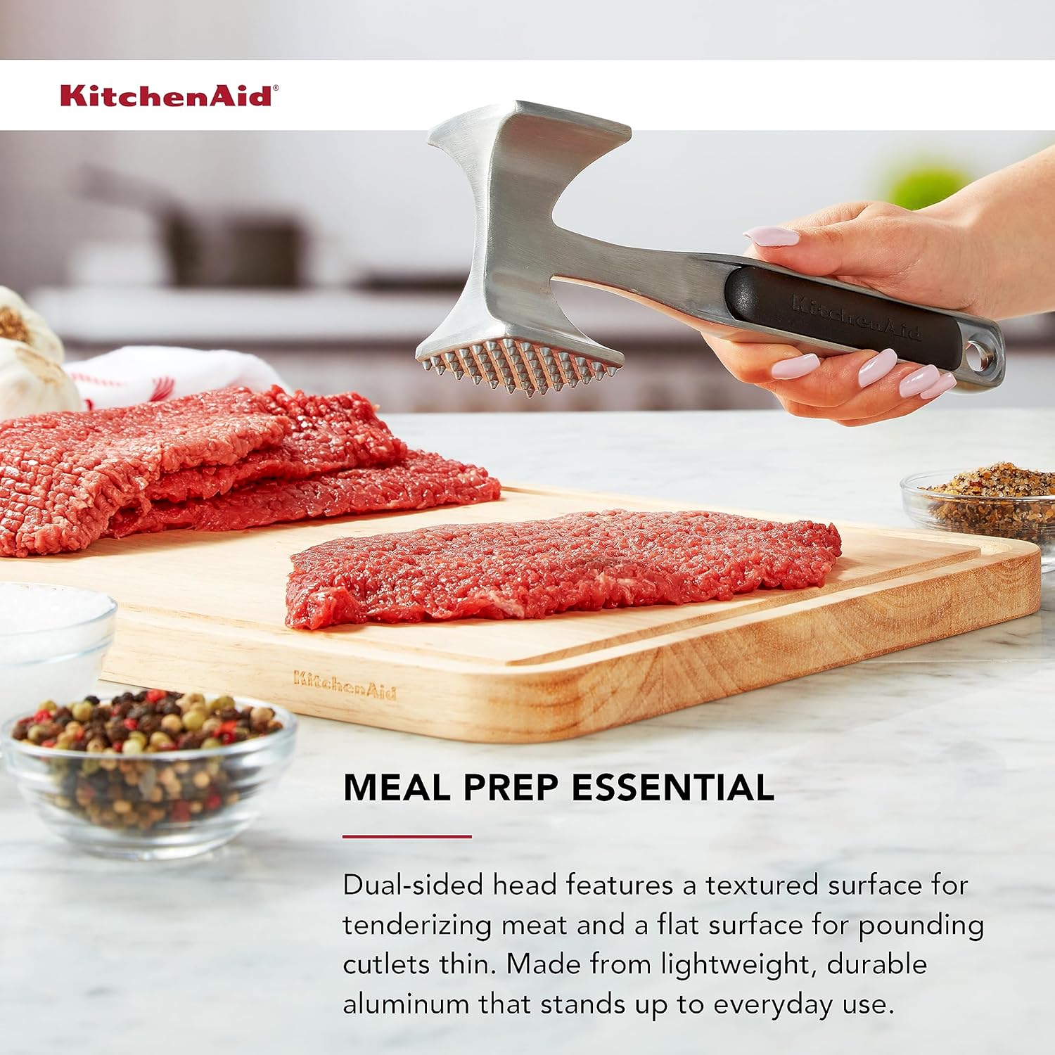 Detalle de KitchenAid Gourmet Multi-Sided Meat Tenderizer (Textured & Smooth) with Hang Hole, Black