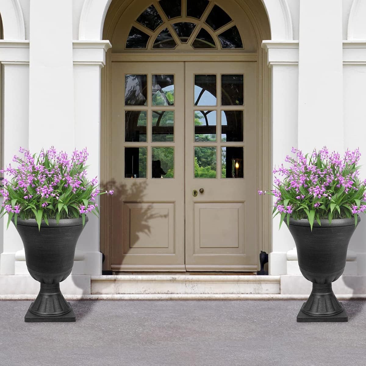 Detalle 1 de Worth Tall Round Urn Planters, 2-Pack, Black, 22 in. with Drainage Plugs