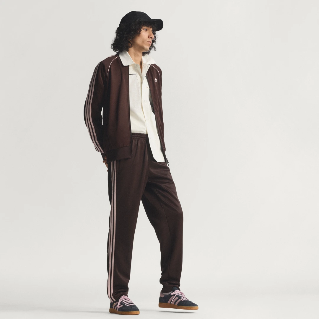 Thumbnail 2 de Adidas Pantalón Regular Marrón