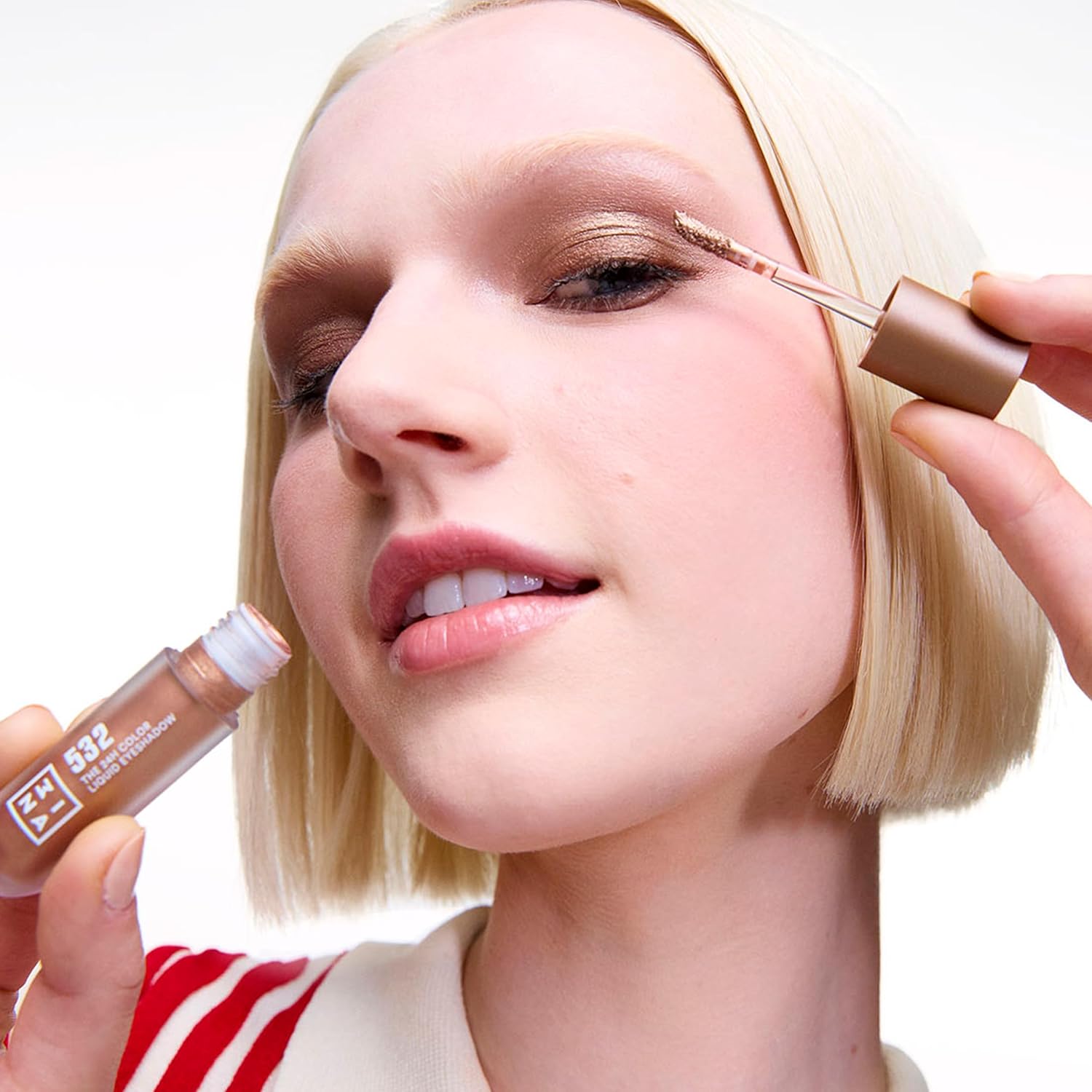 Detalle de 3INA MAKEUP - The 24H Color Liquid Eyeshadow 532 Marrone dorato: Ombretto liquido waterproof a lunga tenuta