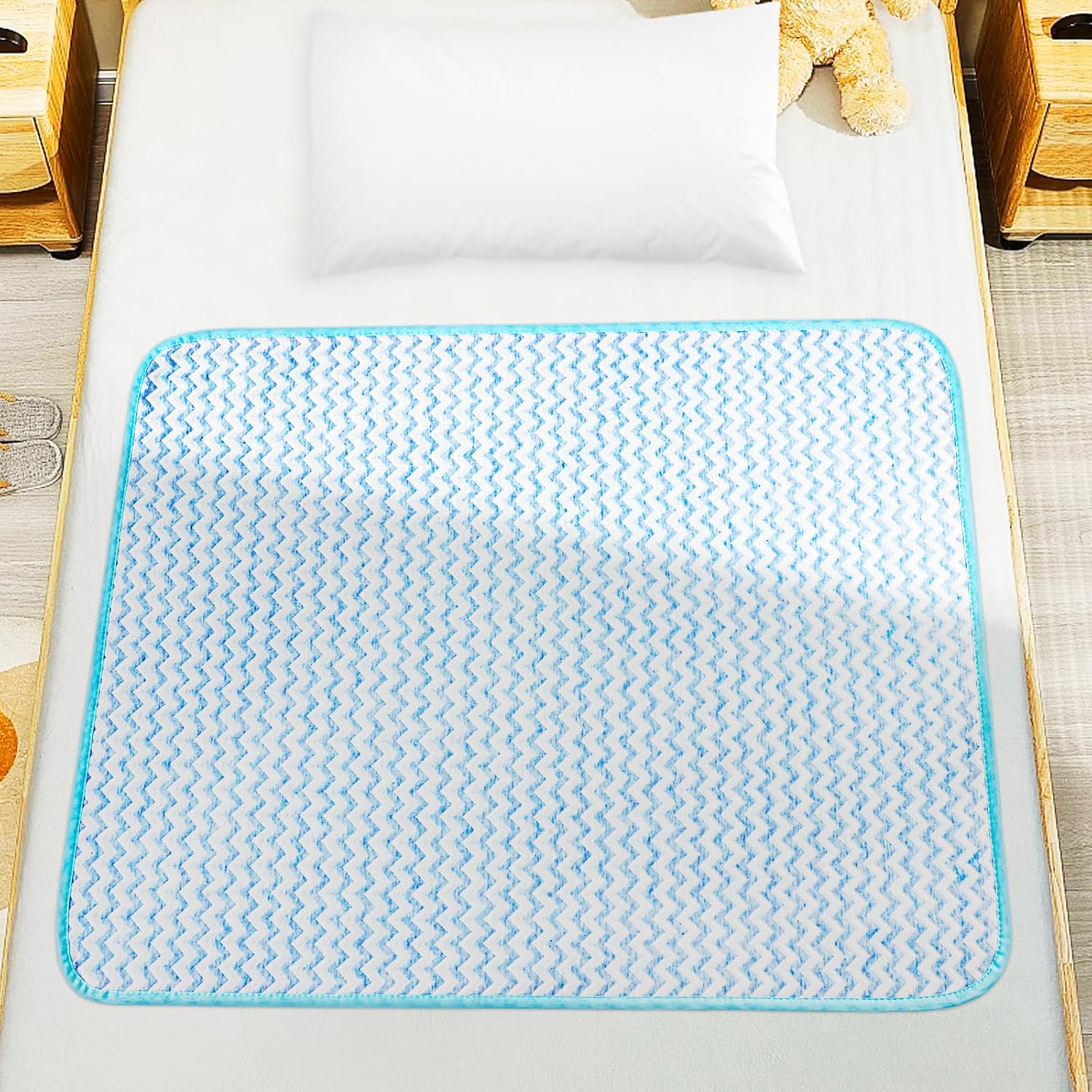 Detalle de Coprimaterasso per bambini Aolso 70 x 90 cm, blu: assorbe l’acqua e facilita l’addestramento al WC