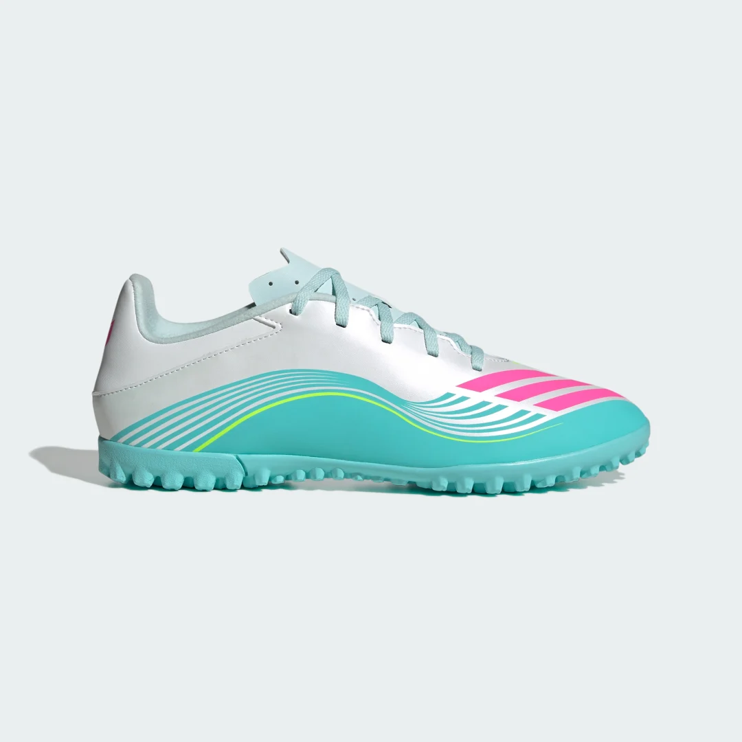 Detalle 2 de Zapatilla de fútbol Adidas F50 MESSI CLUB moqueta – blancas