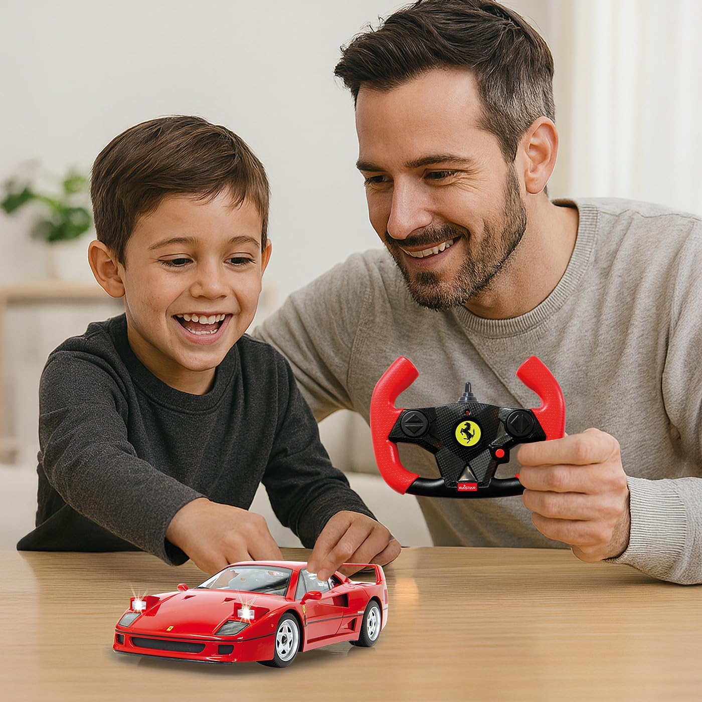Detalle 2 de Jamara 405166 Ferrari F40 1:14 – samochód RC z oświetleniem LED