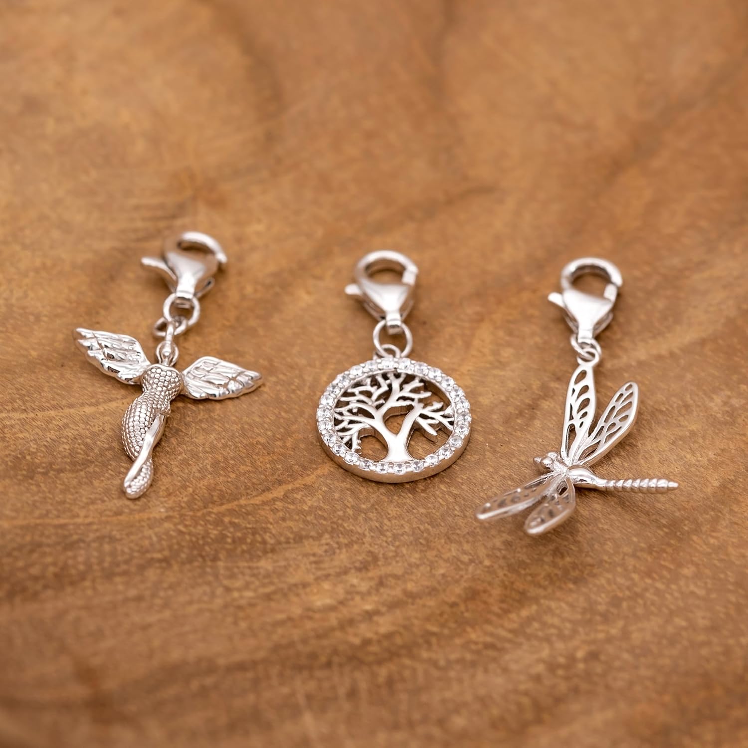 Detalle de Engelsrufer Damen Charm Anhänger Schutzengel Symbol Silber – Sterling Silber, nickelfrei, Karabinerverschluss