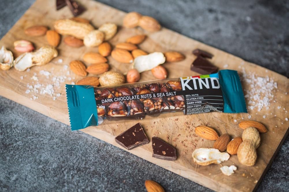 Detalle 2 de BE-KIND Dark Chocolate Nuts & Sea Salt Snack-Riegel – 12er Pack (12×40 g)