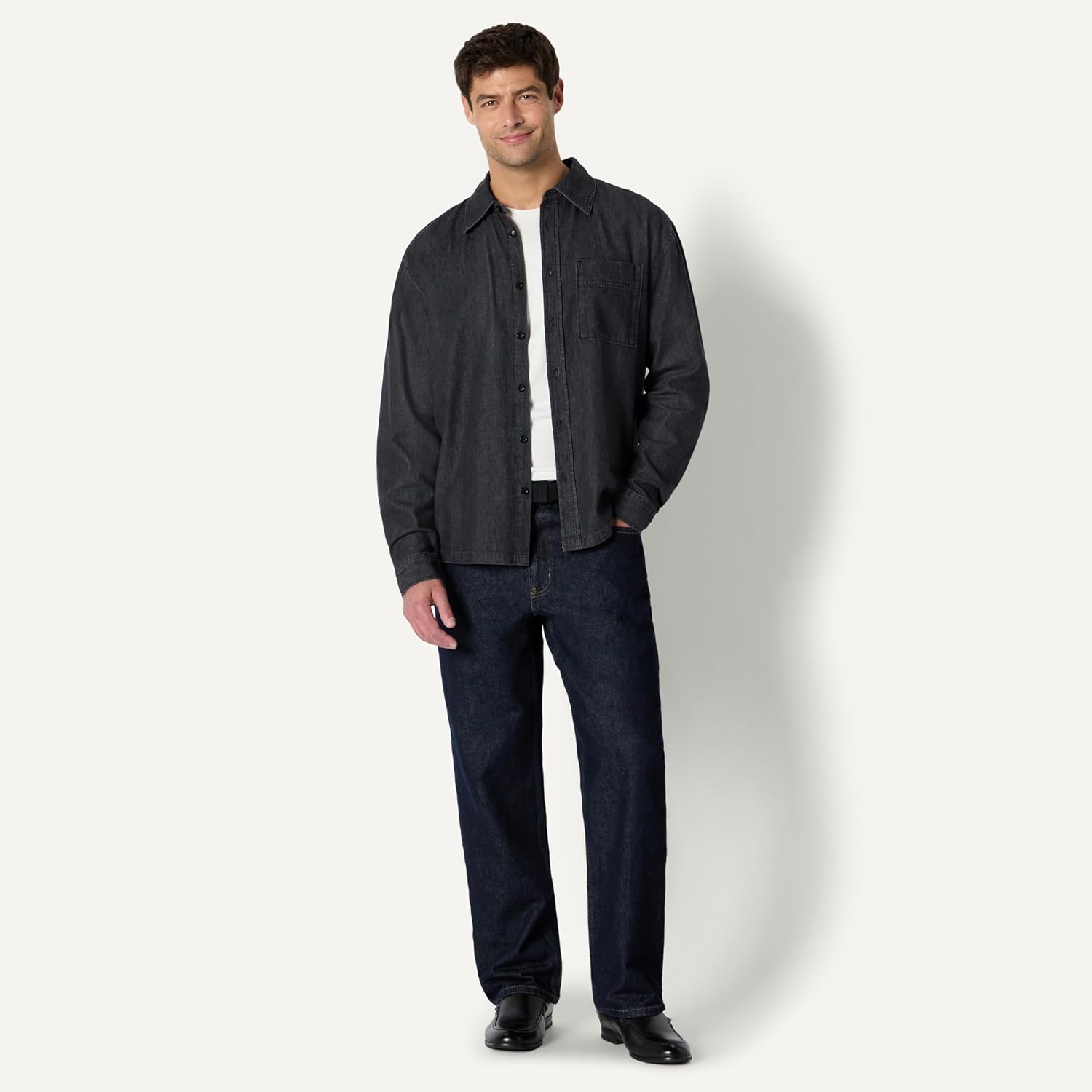 Thumbnail 4 de Amazon Essentials Herren Demis Favorit Oversize-Button-Down Jeanshemd