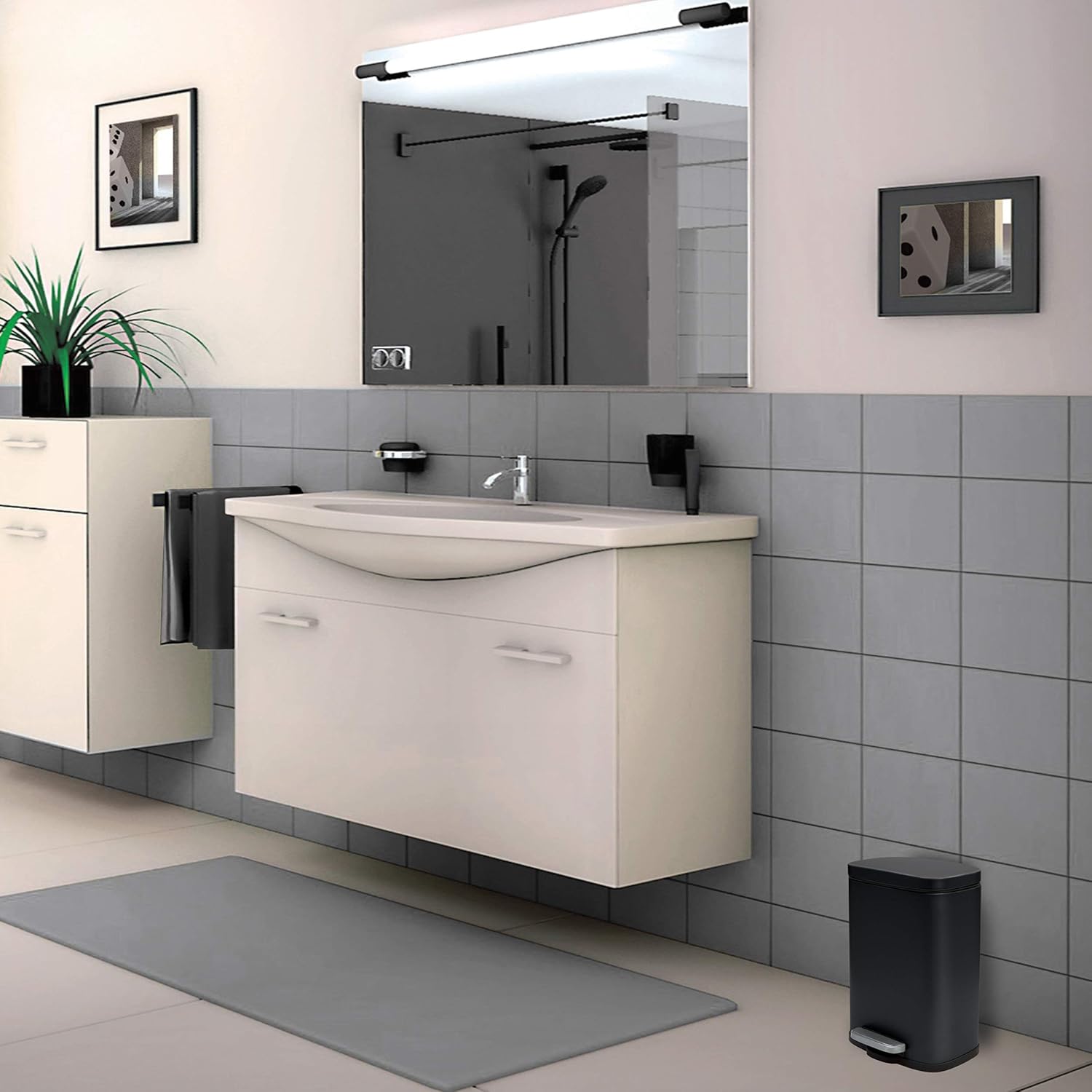 Thumbnail 2 de Spirella AKIRA — Poubelle de salle de bain à pédale 5L en acier inox, fermeture Easy-Close noire mat