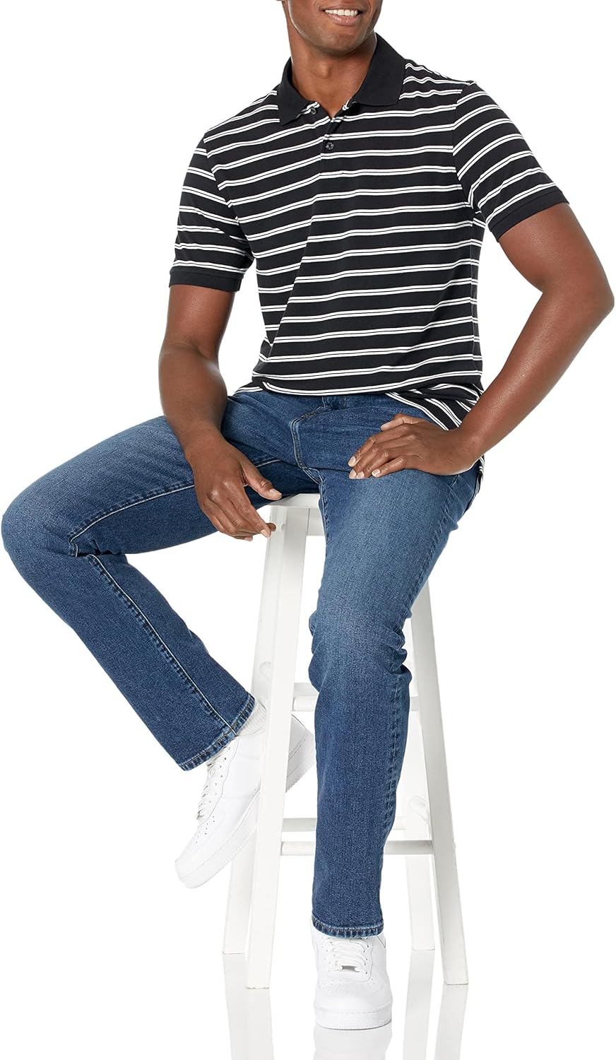 Thumbnail 3 de Amazon Essentials Men's Athletic-Fit Stretch Jeans — Discontinued Colours
