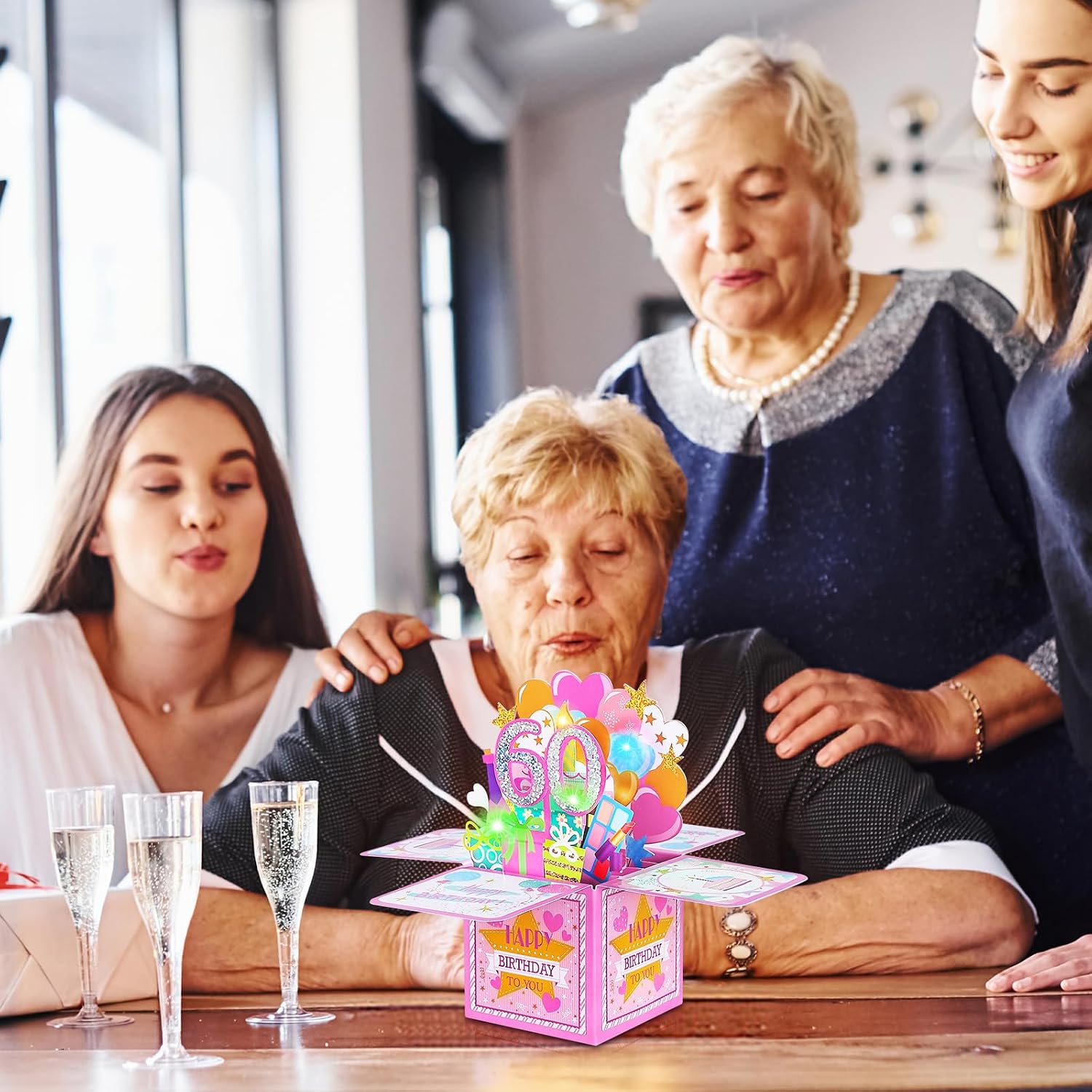 Thumbnail 6 de Joyoldelf Biglietto Auguri Compleanno 60 Anni per Donna — Biglietto 3D Musicale e con Luce, Pop Up Raffinato e Divertente