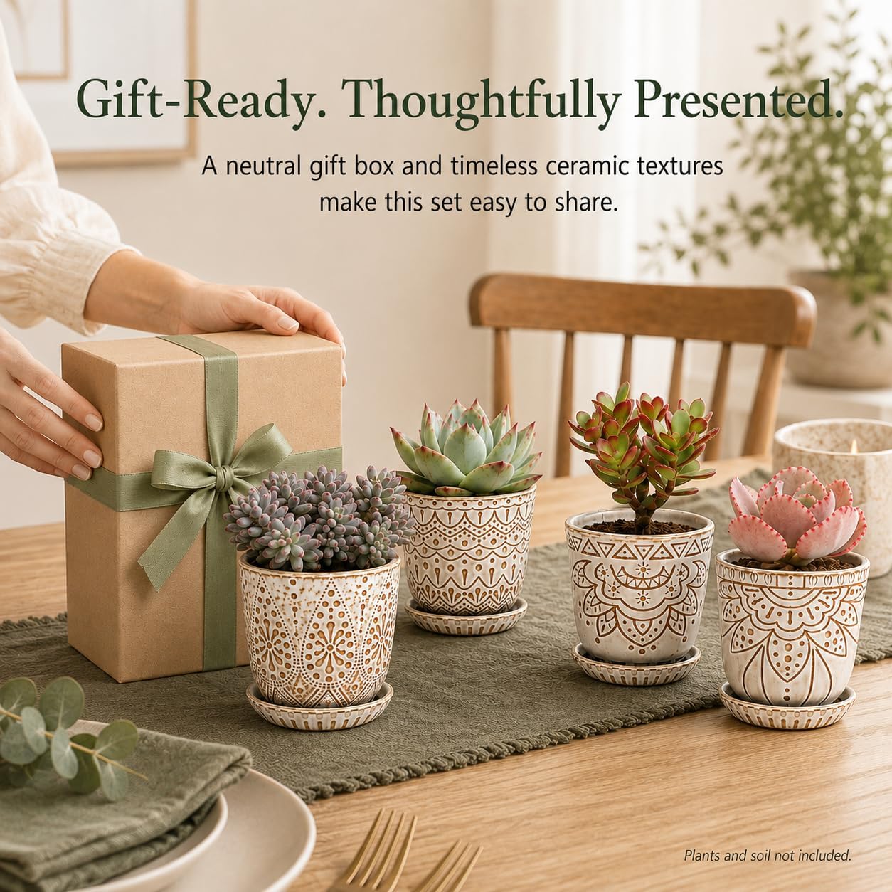 Detalle 2 de Gepege 4-Inch Ceramic Succulent Pots with Drainage, Saucers, Set of 4
