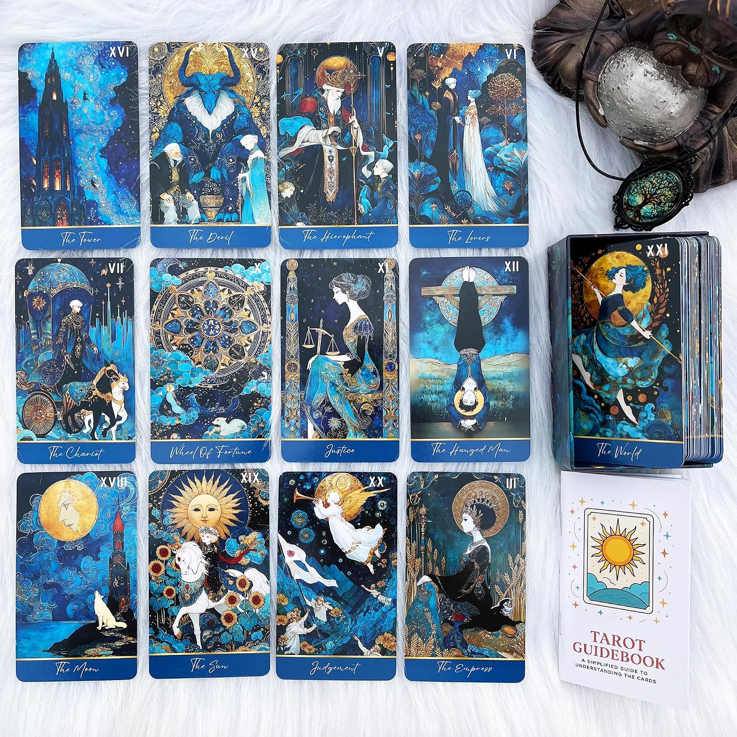 Detalle 2 de DPEHAKMK アズールアルカナタロットデッキ 78枚・紺碧とゴールドの幻想的な絵柄、ガイドブック付き