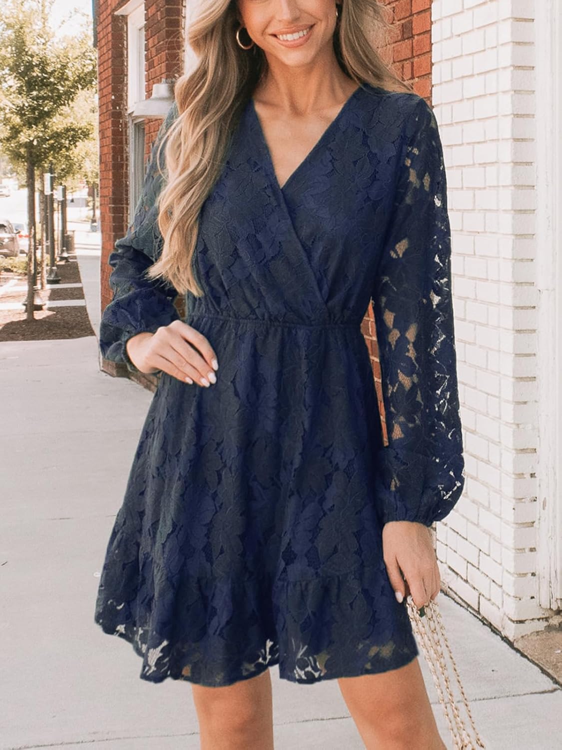 Thumbnail 4 de CUPSHE Mini robe mariage taille haute