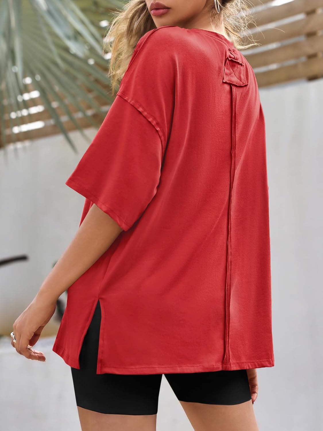 Detalle de Tankaneo Women's Oversized Summer Tee: Eco-Friendly, Drop-Shoulder Comfort