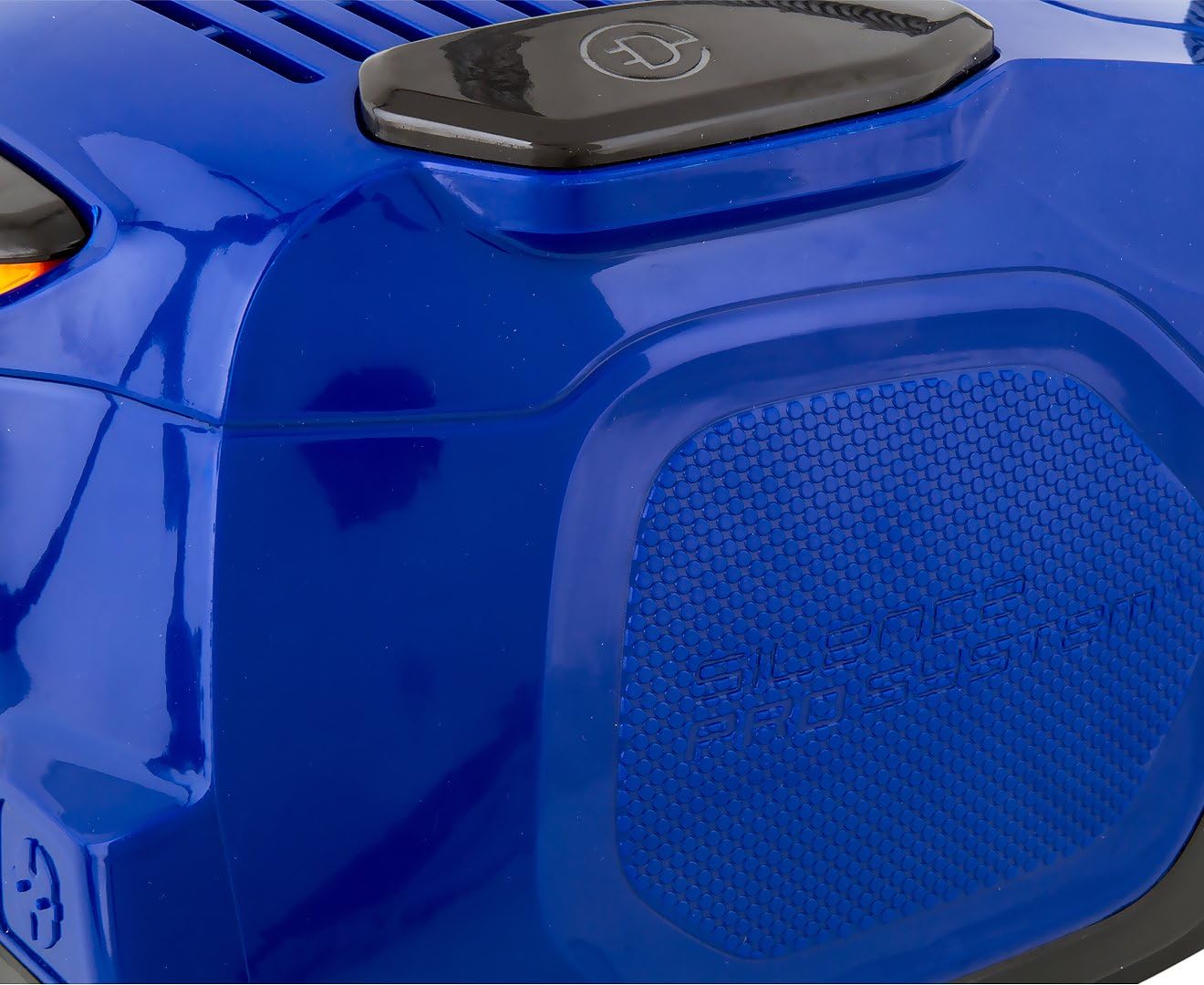 Detalle de Theo Klein 6870 Electrolux vacuum cleaner toy with real sound and wheels