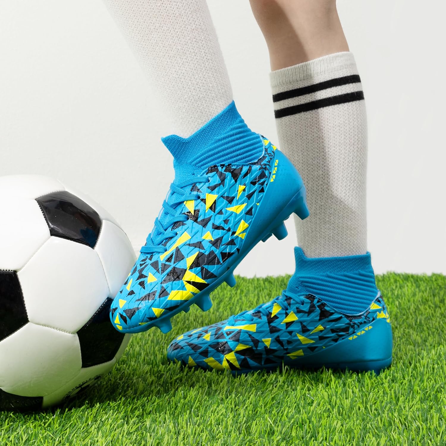 Thumbnail 1 de DREAM PAIRS Boys Football Cleats Youth High Top Firm Ground Soccer Shoes