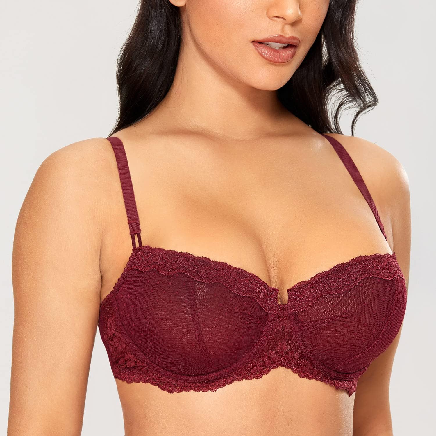 Detalle de Soutien-gorge transparent DOBREVA Femme à armatures, bonnets effet push-up et bretelles convertibles