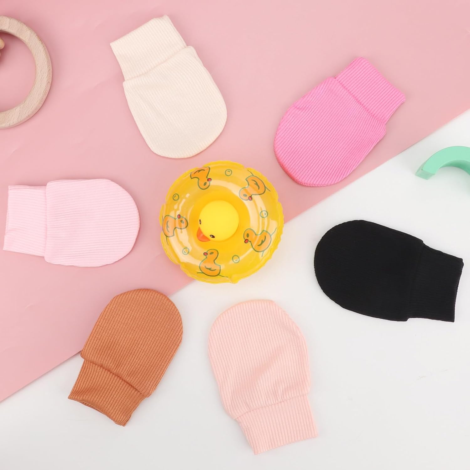 Detalle 2 de DRESHOW Newborn Baby Mittens 0–6 months